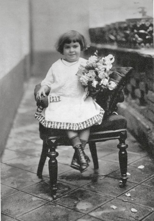 Frida Kahlo a quattro anni &copy;Guillermo Kahlo