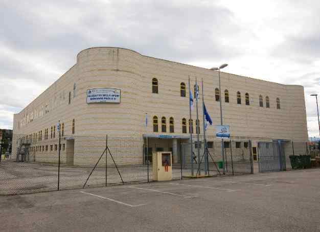 Palazzetto Giovanni Paolo II esterno 