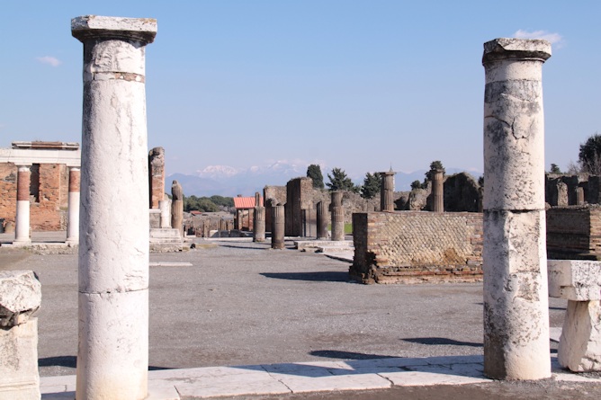 Pompei Paesaggio al Foro 2